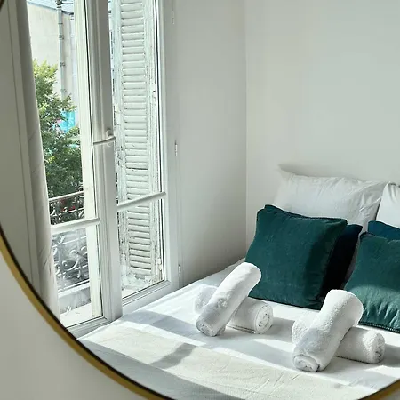 New 355 Celine- Cosy Center Parigi