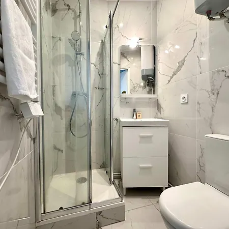 New 355 Celine- Cosy Center Apartment Paris